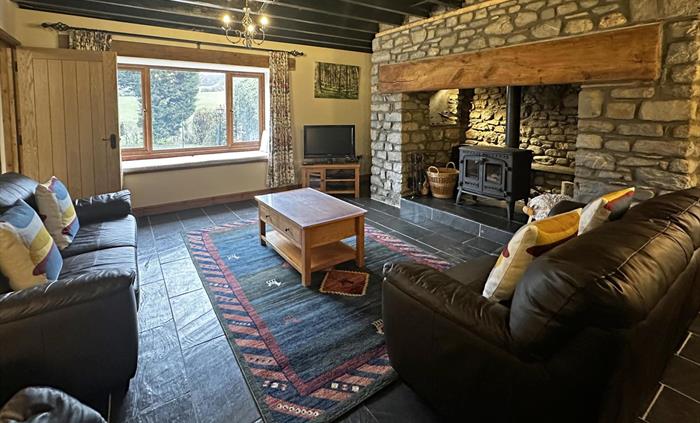 Cosy Living Room, Window Seating, Inglenook Fireplace, Wood Burner, Amazing Views, Slate Floors, Warm and Cosy